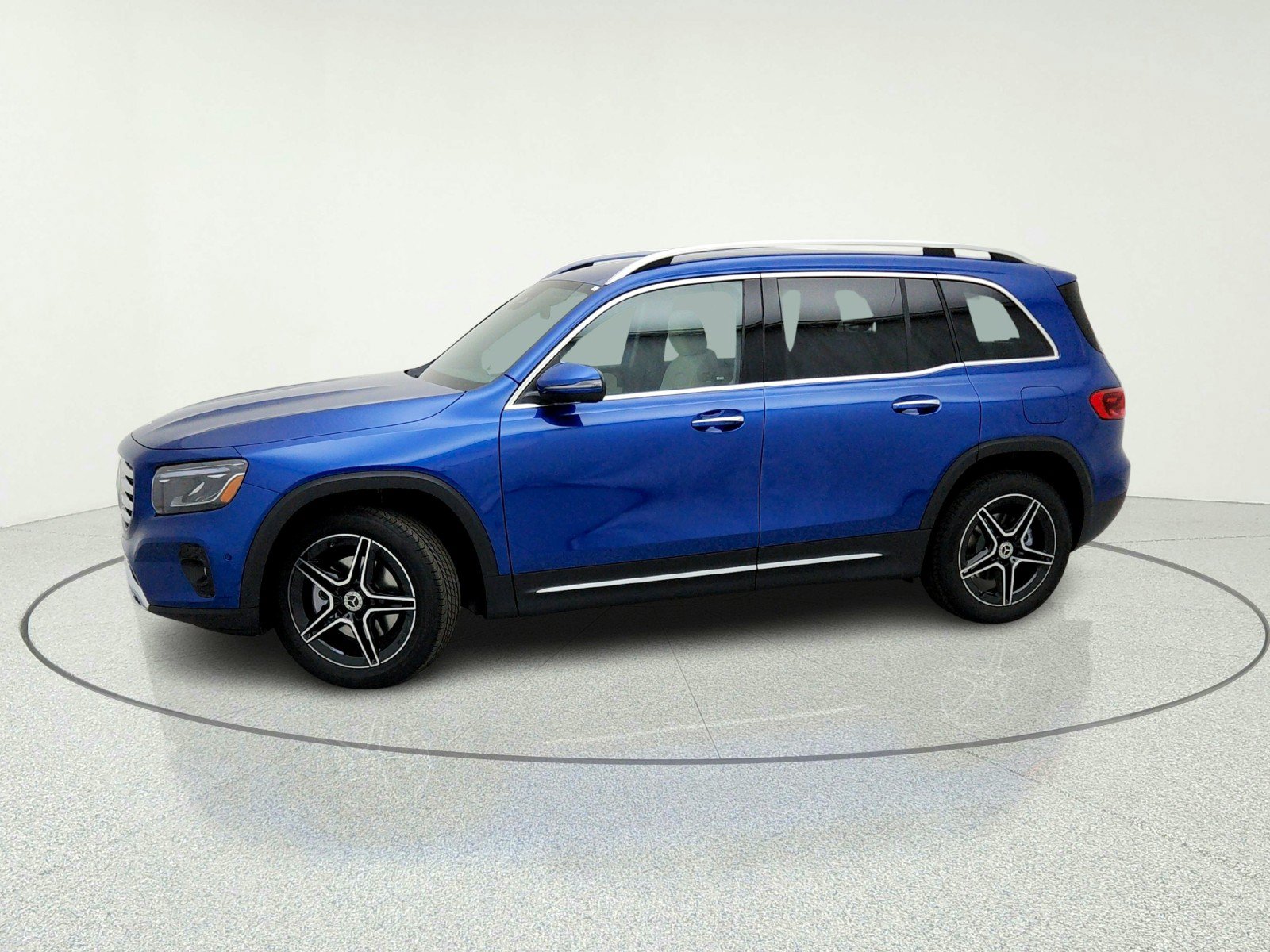 New 2026 Mercedes-Benz GLB 250 image 15