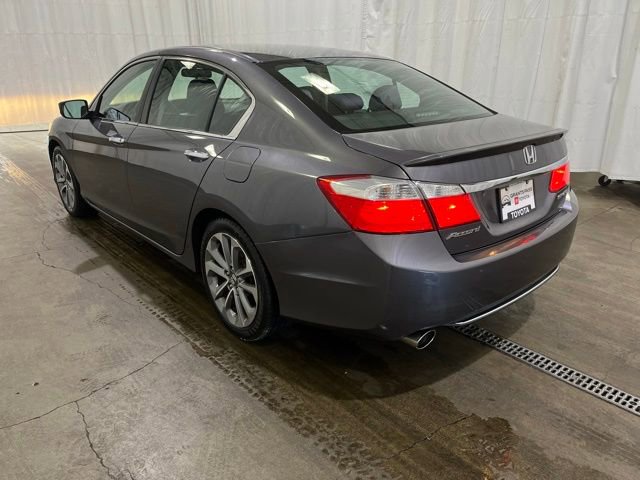 Used 2015 Honda Accord Sport image 6