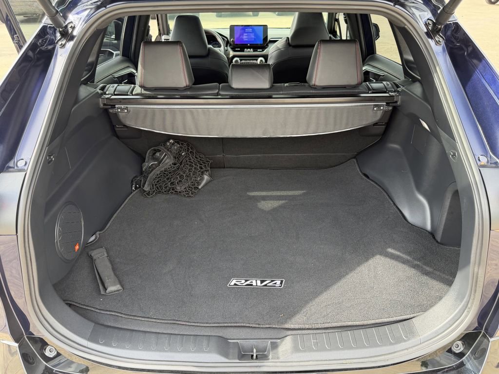 Certified 2025 Toyota RAV4 XSE AWD/4WD image 31