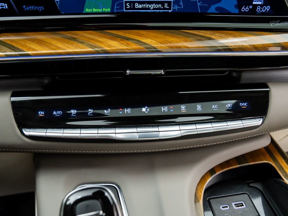 Certified 2024 Cadillac Escalade Sport Platinum w/ LPO, ONYX Package image 30