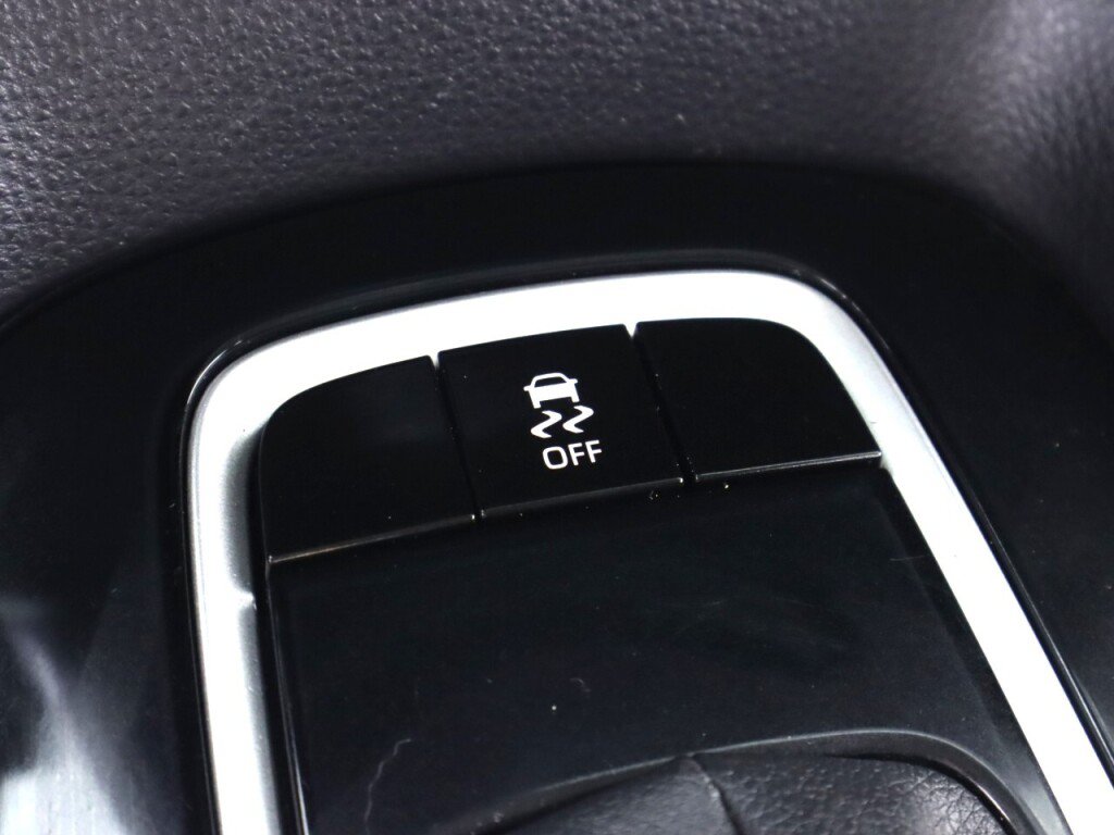 Used 2022 Toyota Corolla LE FWD image 24