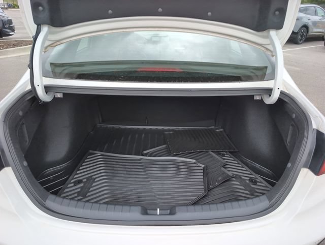 Used 2023 Kia Forte GT w/ GT2 Package FWD image 6