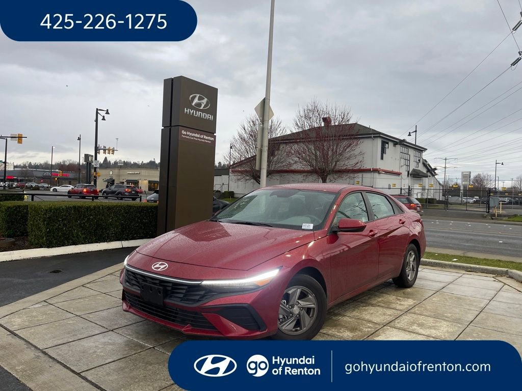 Certified 2025 Hyundai Elantra SE