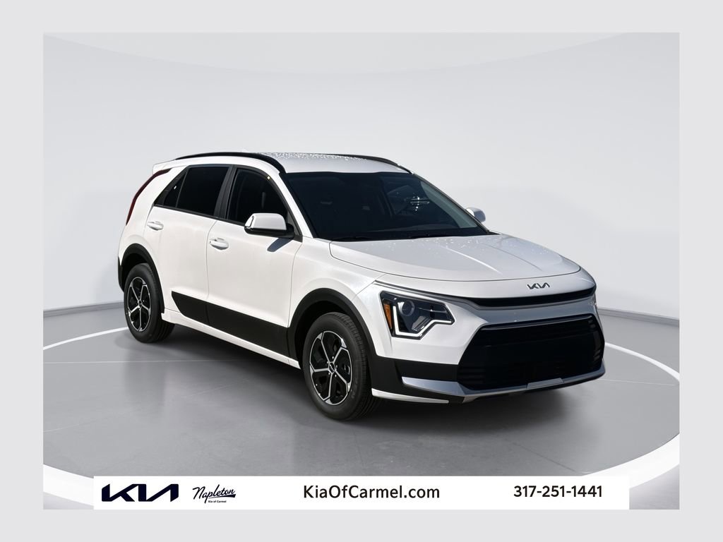 Used 2025 Kia Niro EX
