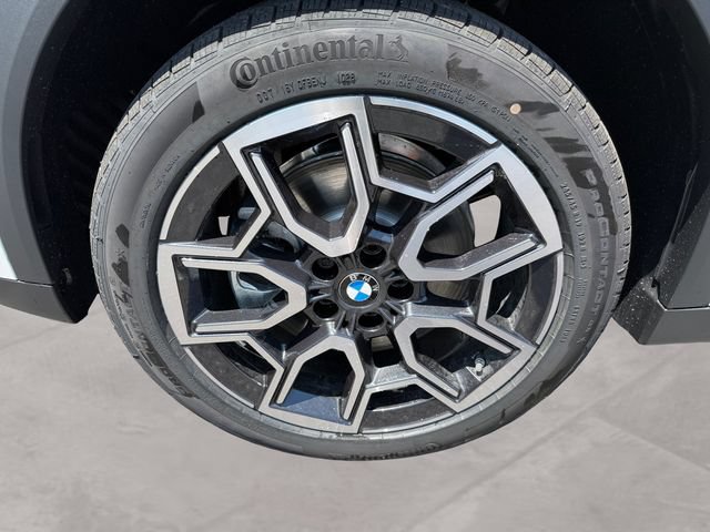 New 2026 BMW X2 xDrive28i w/ Convenience Package AWD/4WD image 14