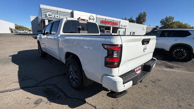 New 2027 Nissan Frontier SV w/ Tow Package AWD/4WD image 6