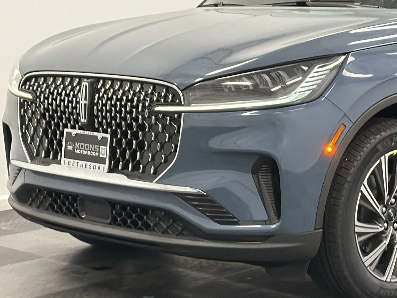 New 2026 Lincoln Aviator AWD video 2