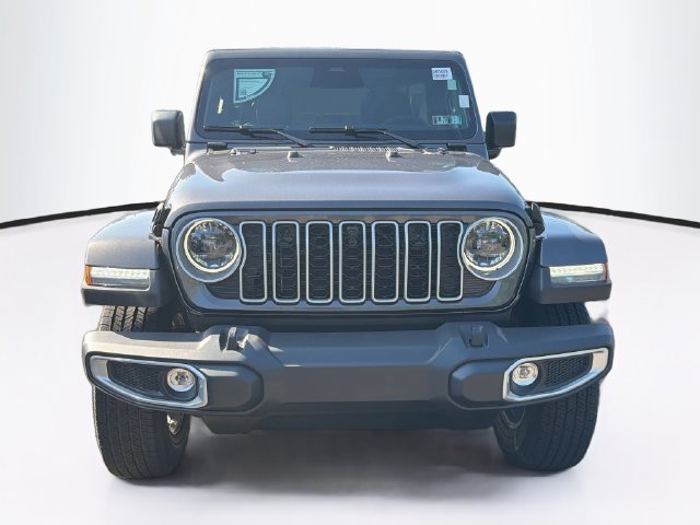 New 2026 Jeep Wrangler Unlimited Sahara AWD/4WD image 2
