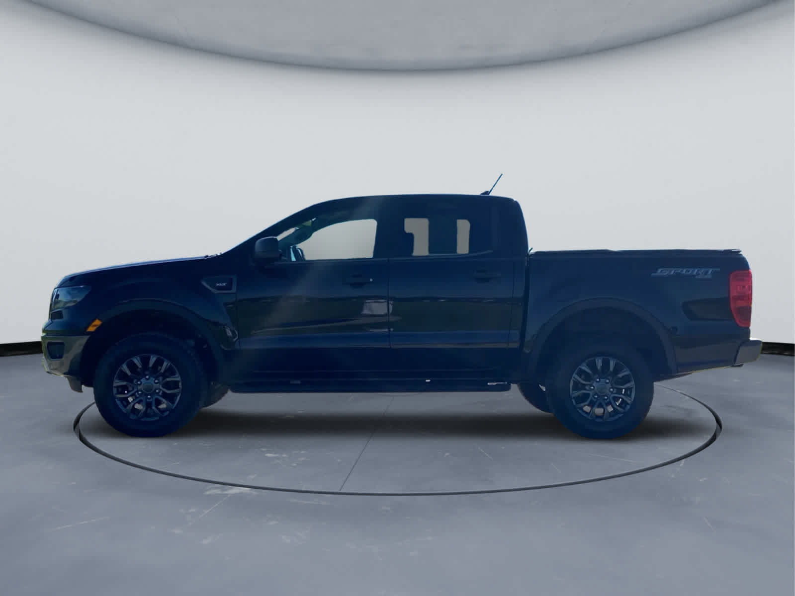 Used 2021 Ford Ranger XLT w/ Equipment Group 302A High AWD/4WD image 9