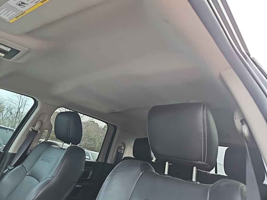 Used 2016 RAM 3500 Laramie image 17