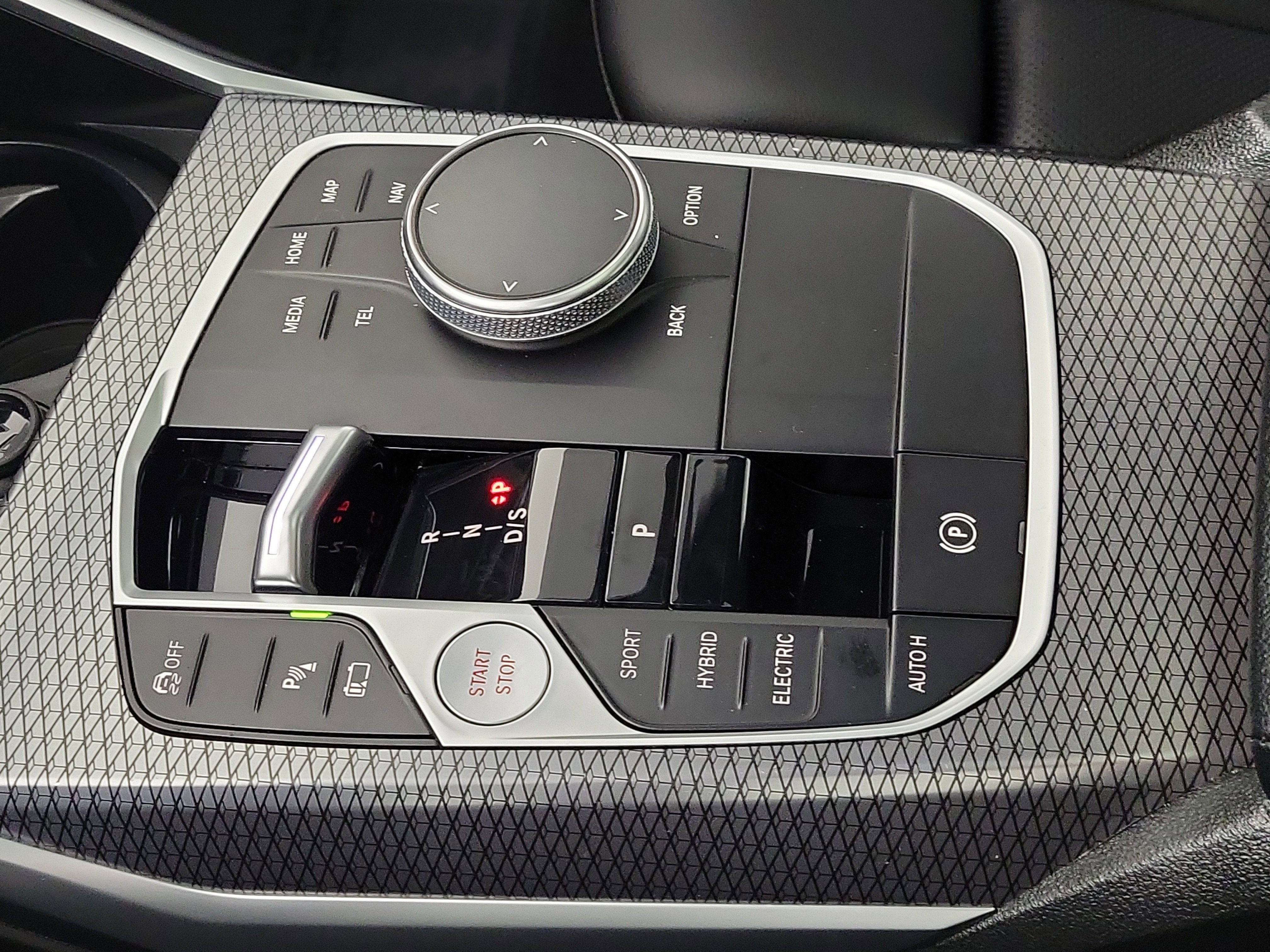 Used 2023 BMW 330e xDrive w/ M Sport Package image 22