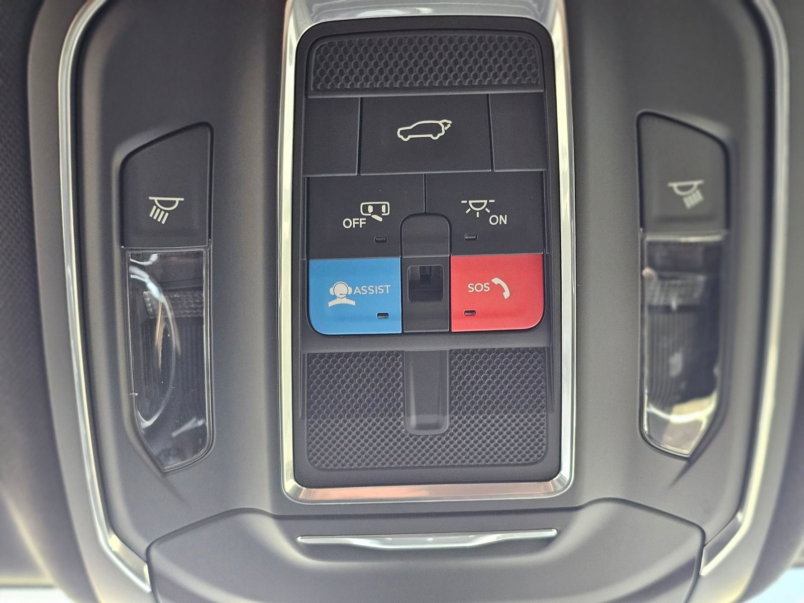 New 2026 Jeep Grand Cherokee L Limited AWD/4WD image 17