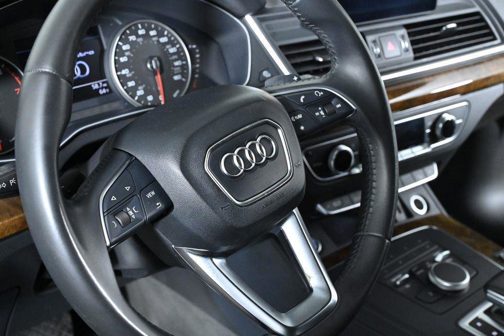Used 2018 Audi Q5 2.0T Premium image 12