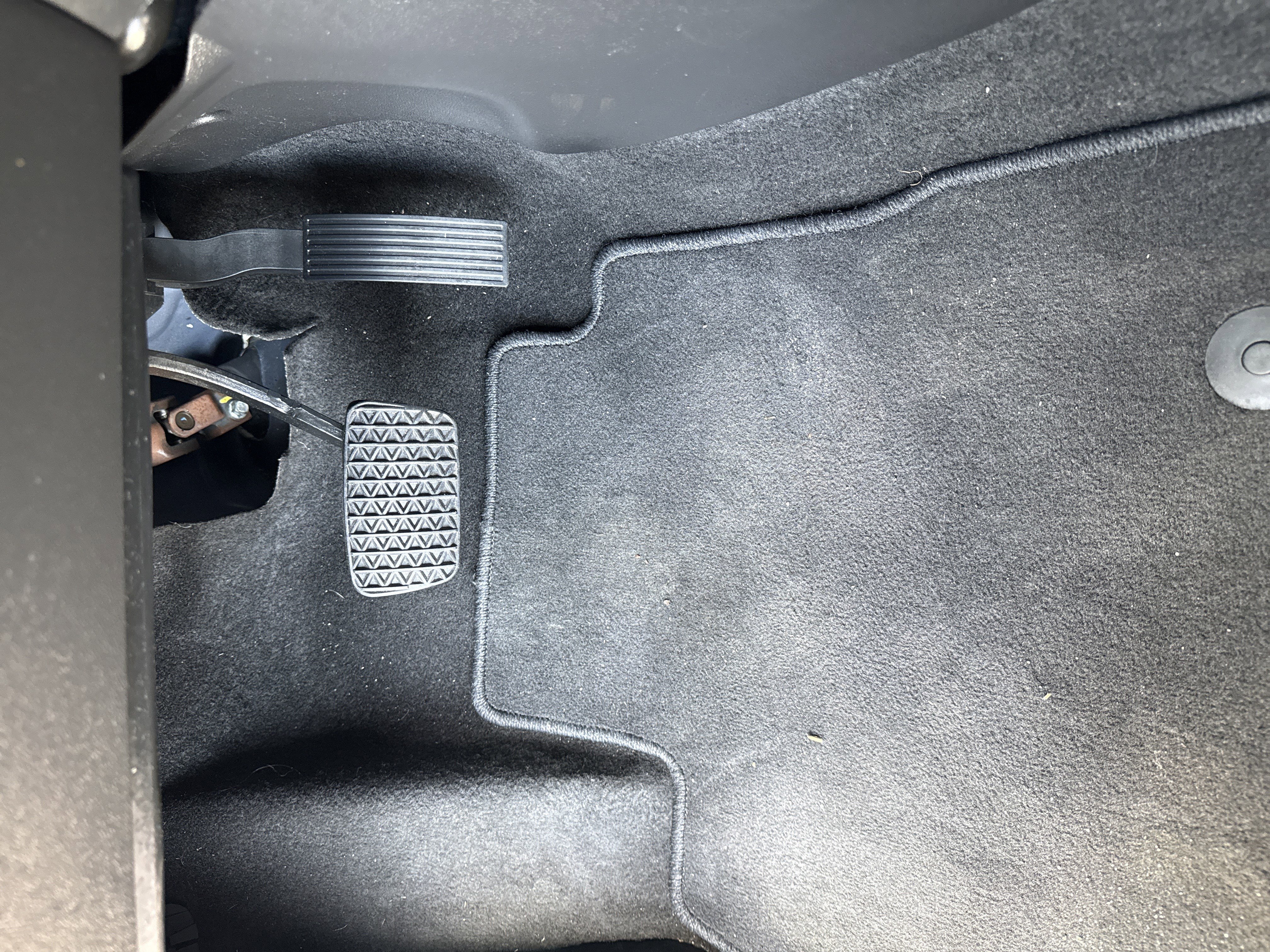 Used 2022 Buick Encore GX Select w/ Sport Touring Package image 27