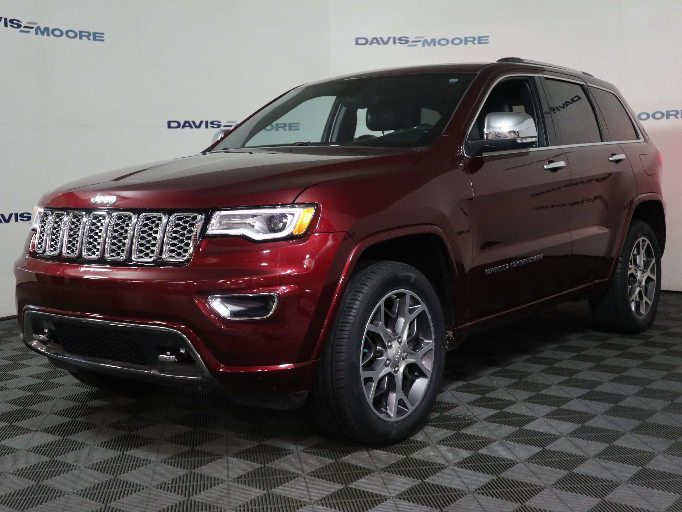 Used 2020 Jeep Grand Cherokee Overland image 12