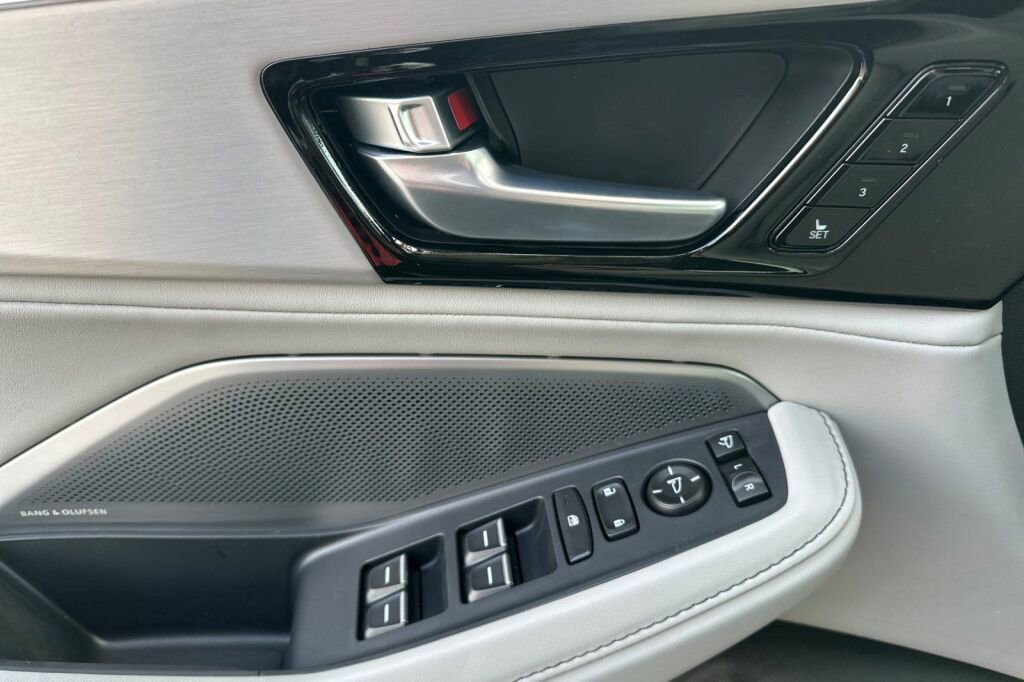 New 2026 Acura MDX SH-AWD w/ Technology Package image 12