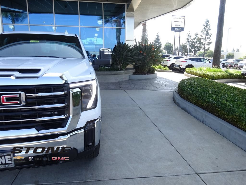 New 2026 GMC Sierra 2500 SLT AWD/4WD image 30