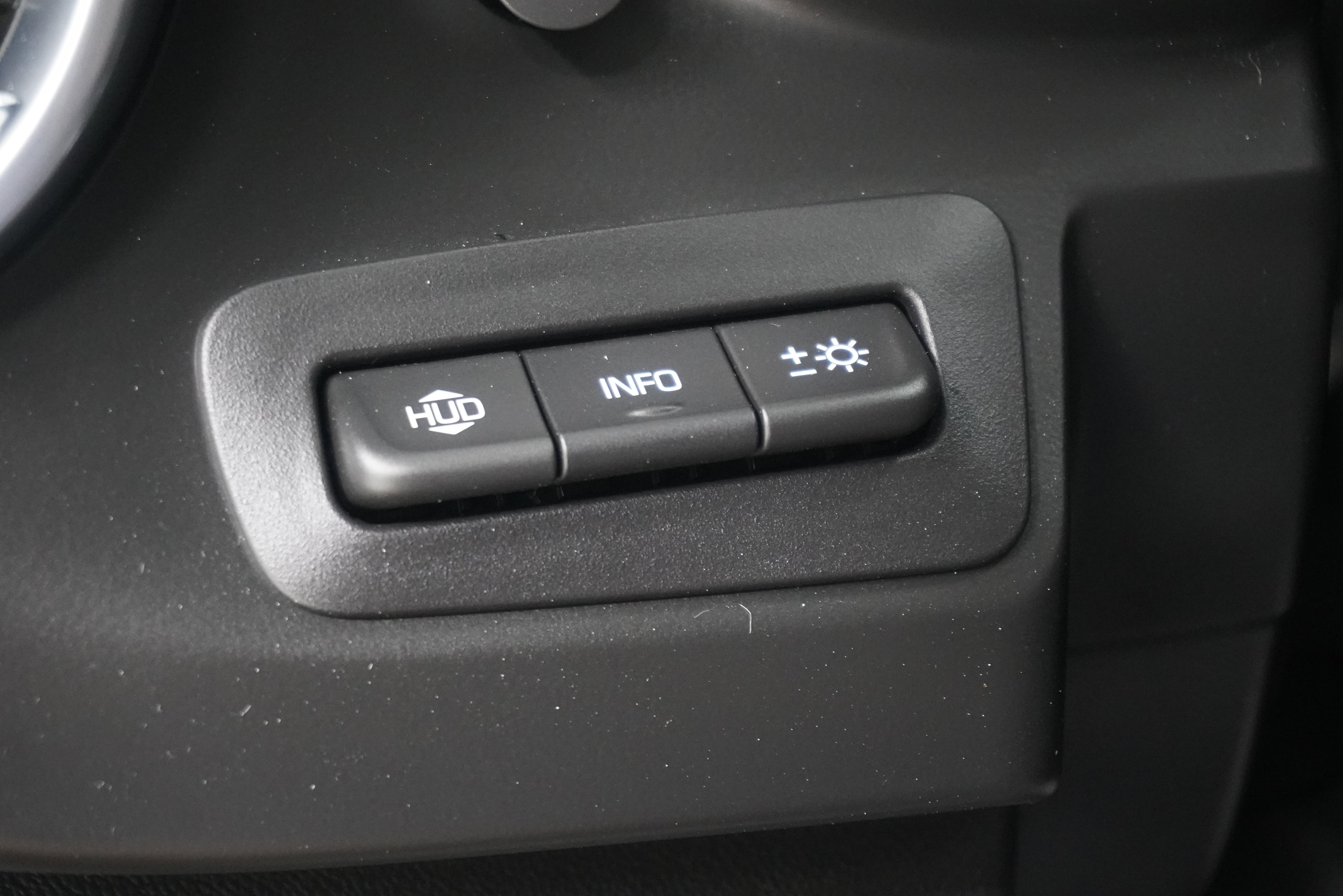 Used 2016 Chevrolet Camaro LT RWD image 29