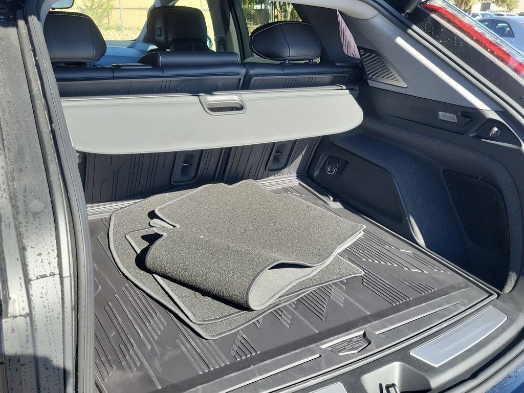 New 2026 Cadillac Optiq Sport 2 w/ LPO, Floor Liner Package image 22