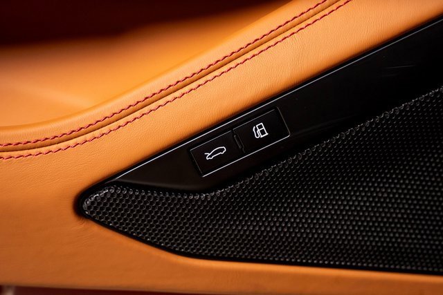 Used 2022 Ferrari F8 Tributo image 54