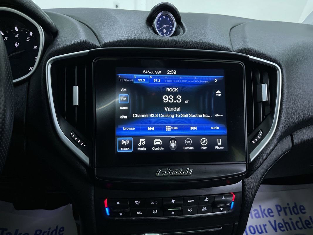 Used 2020 Maserati Ghibli image 21