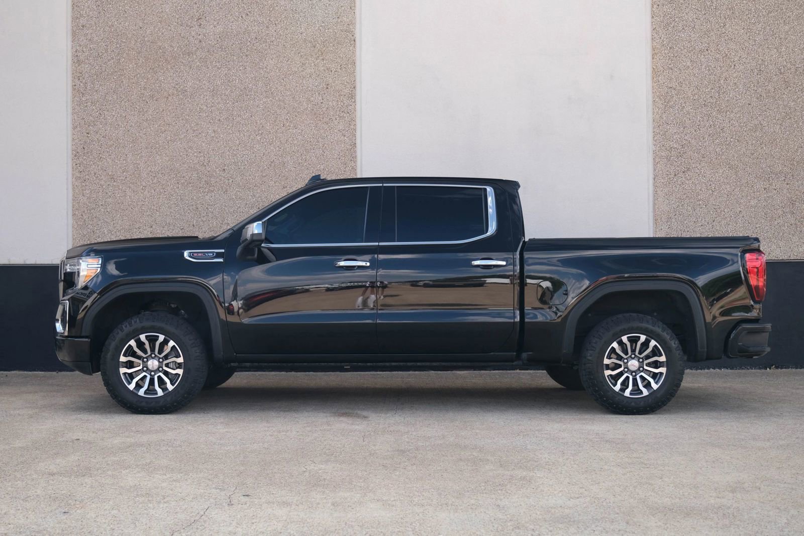 Used 2021 GMC Sierra 1500 Denali w/ Driver Alert Package II image 6
