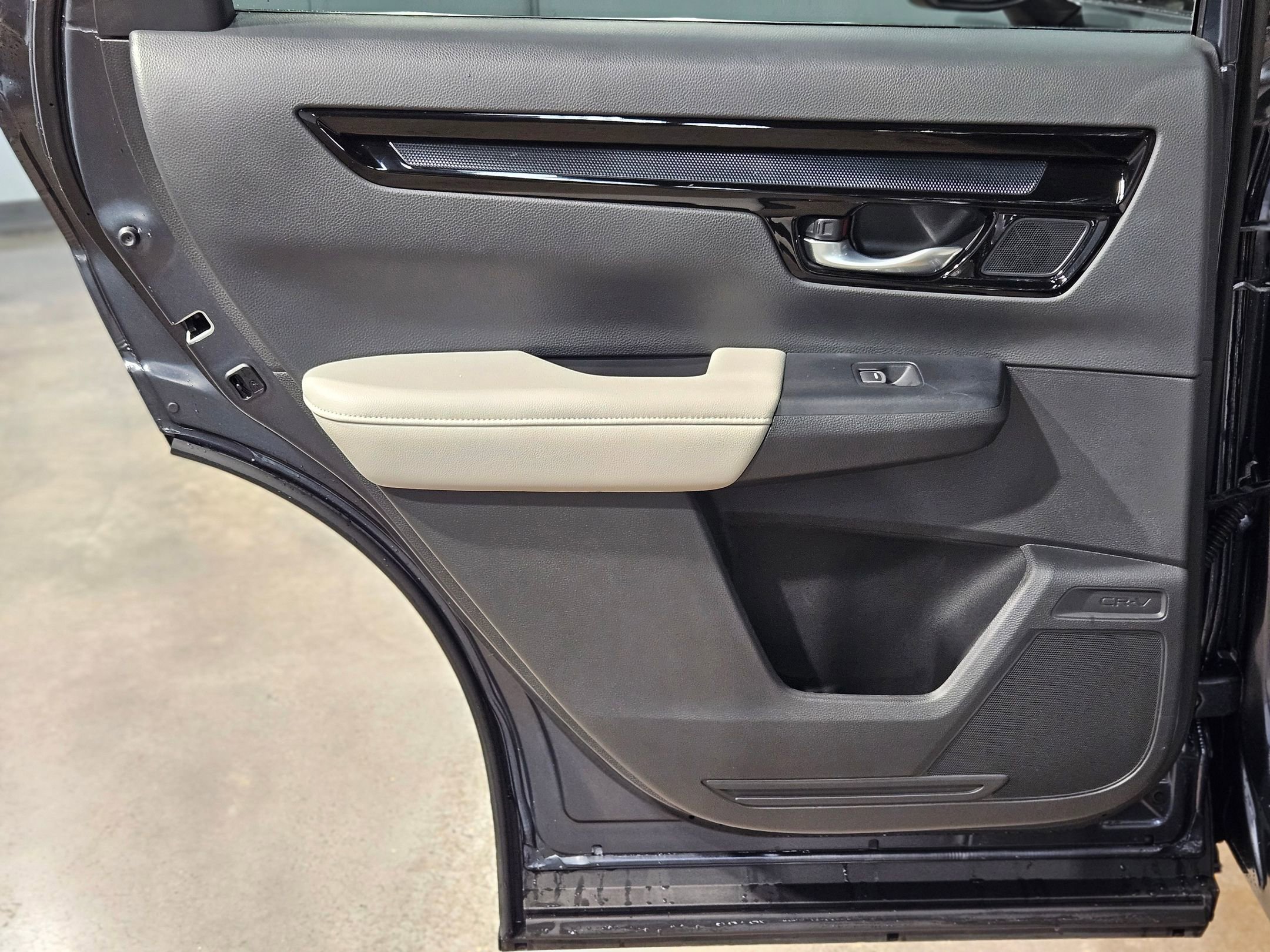 Used 2024 Honda CR-V EX-L image 35