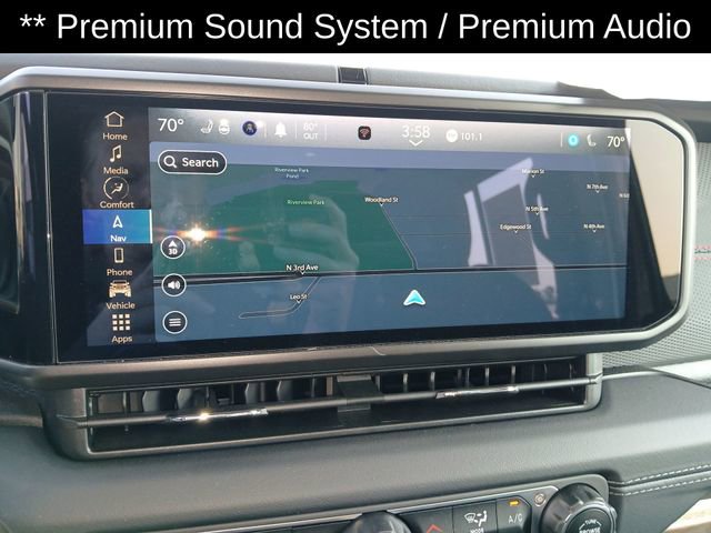 New 2024 Jeep Wrangler Unlimited Rubicon w/ Technology Group image 19