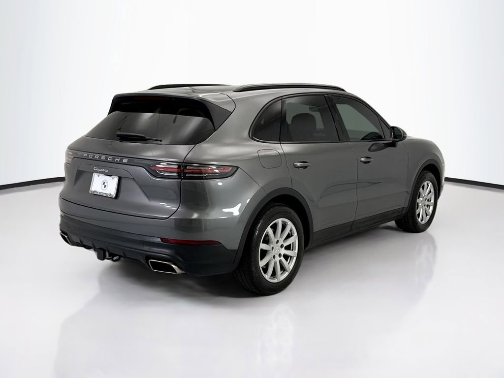 Used 2022 Porsche Cayenne AWD/4WD image 5