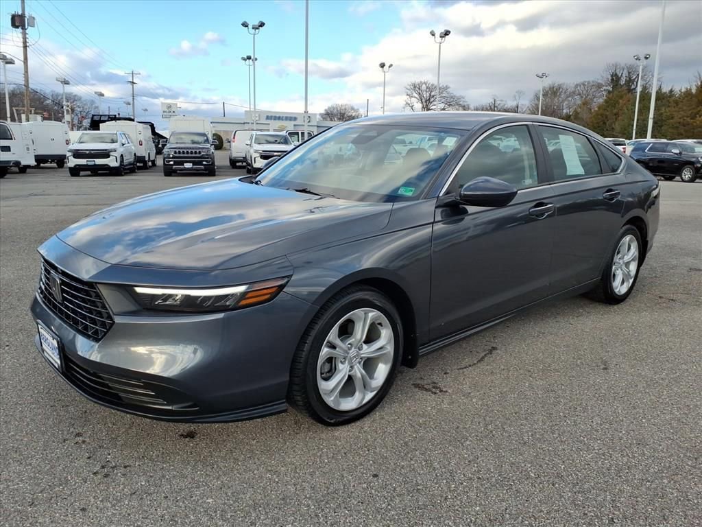 Used 2024 Honda Accord LX image 8