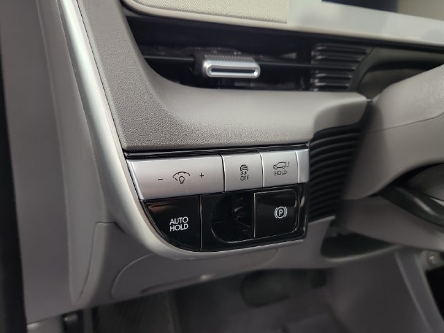 Certified 2024 Hyundai Ioniq 5 SEL AWD/4WD image 21