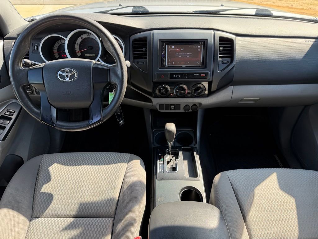 Used 2014 Toyota Tacoma PreRunner image 15