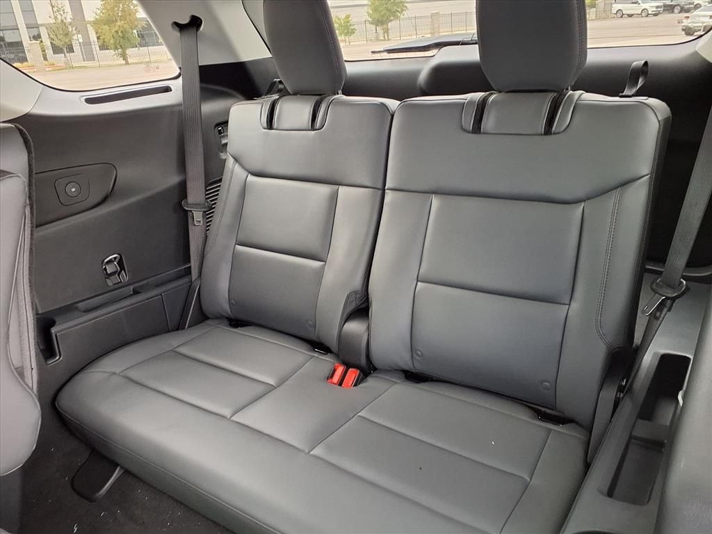 New 2026 Ford Explorer Active w/ Active Comfort Package RWD image 20
