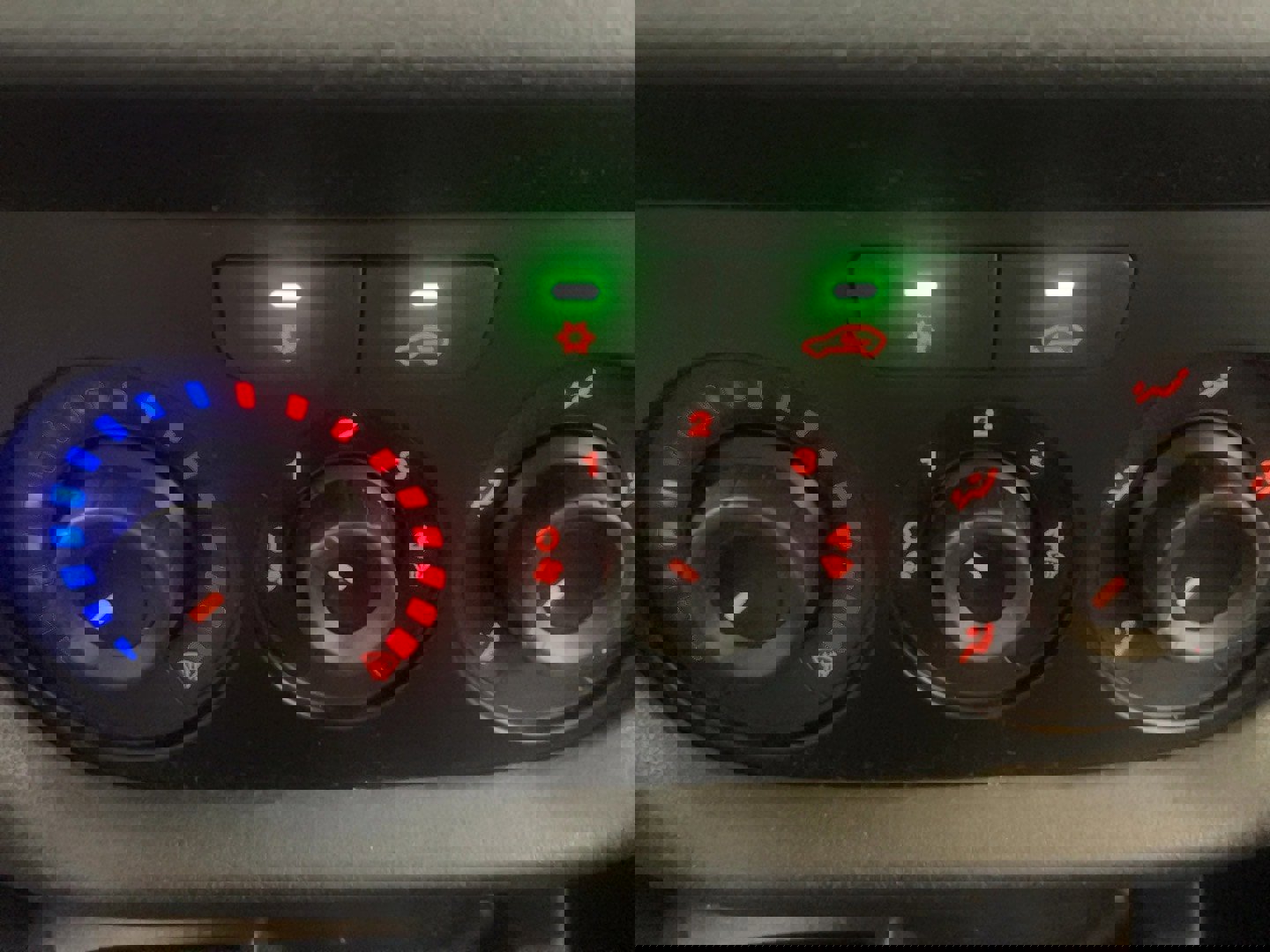 Used 2022 RAM ProMaster City Tradesman image 21