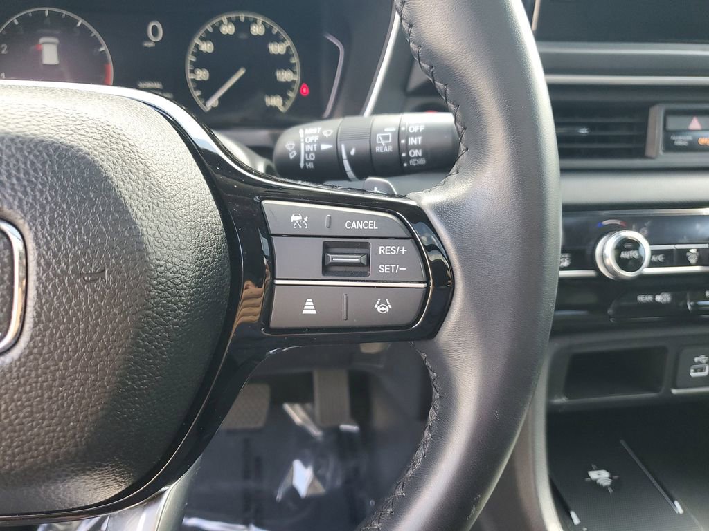 Certified 2025 Honda Pilot Touring image 27