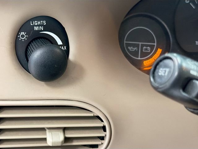 Used 2004 Buick Century Custom image 13