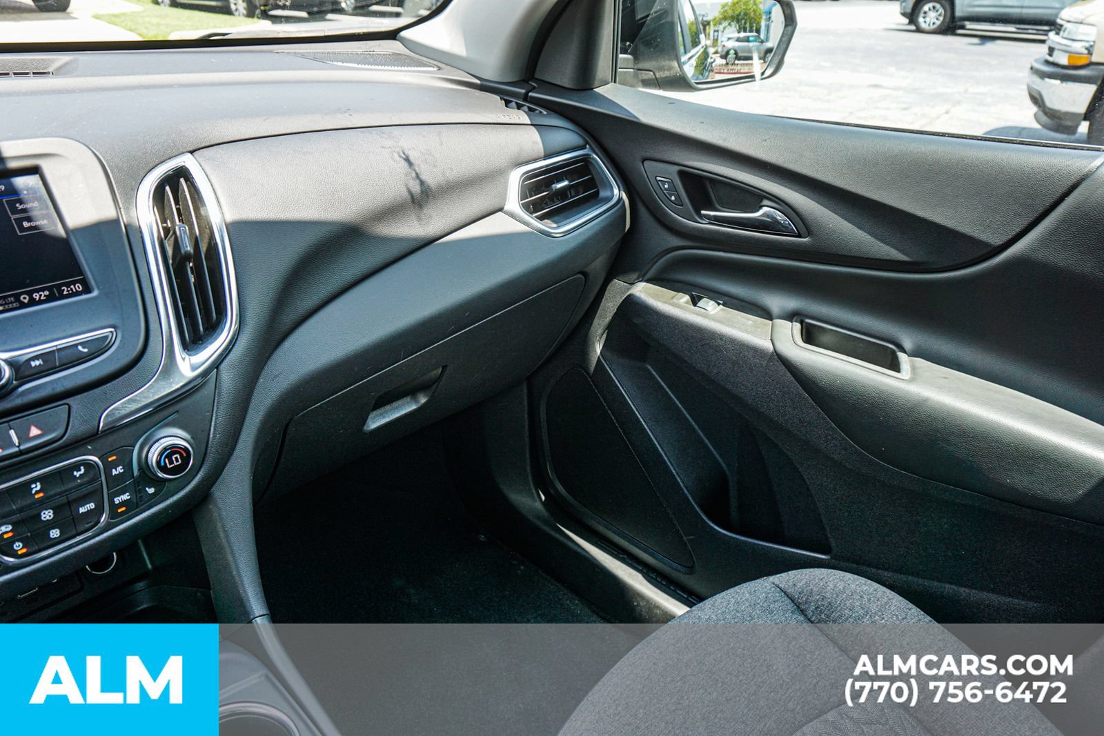Used 2024 Chevrolet Equinox LT FWD image 44