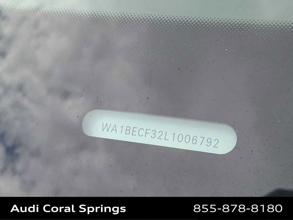 Certified 2020 Audi Q3 2.0T Premium Plus w/ Premium Plus Package AWD/4WD image 29