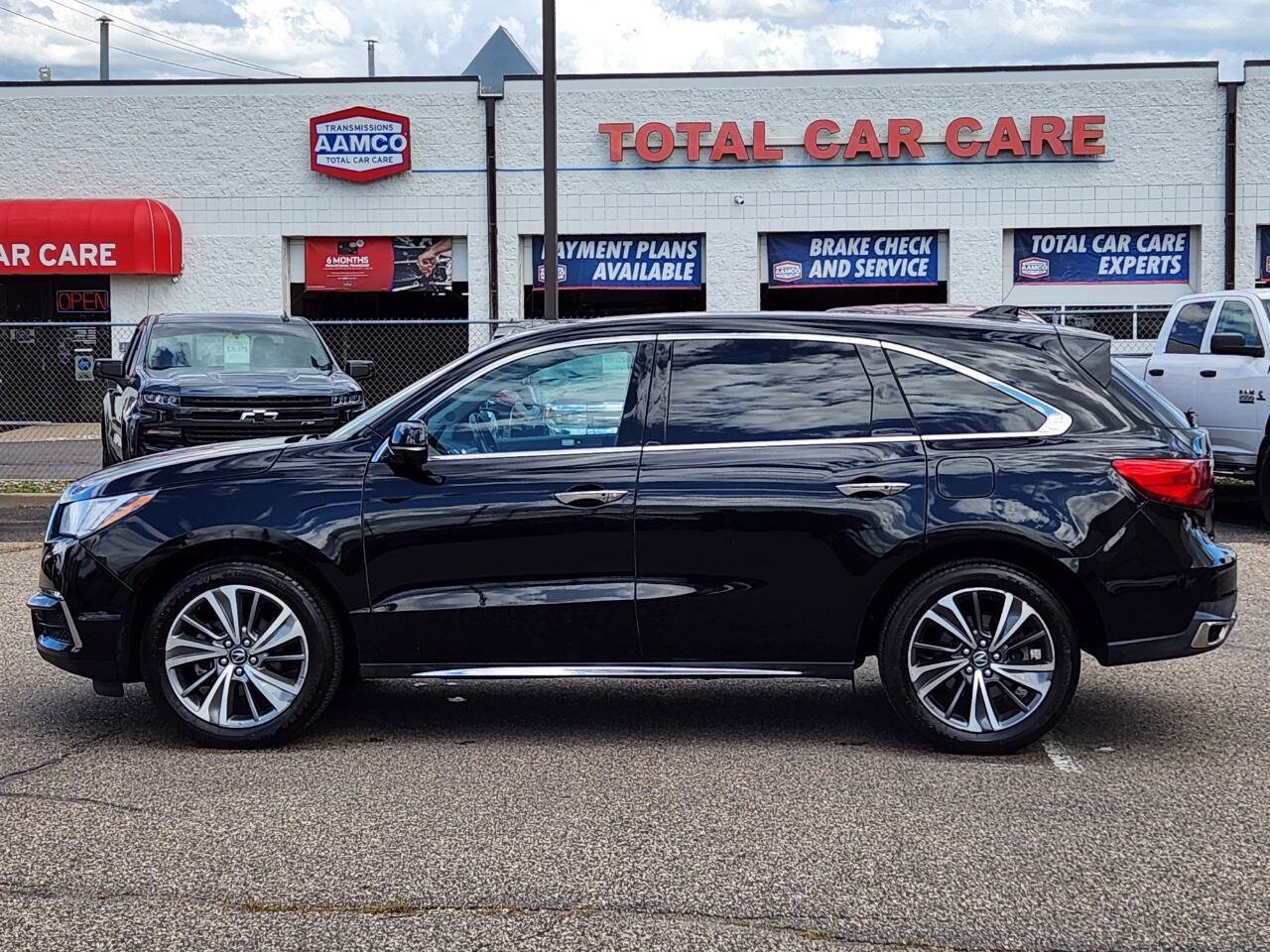 Used 2019 Acura MDX w/ Technology Package AWD/4WD image 2
