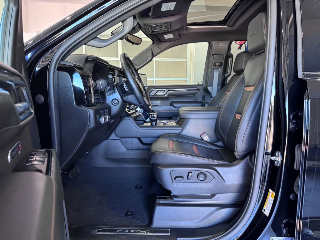 Certified 2023 GMC Sierra 1500 AT4 w/ AT4 Premium Package image 11