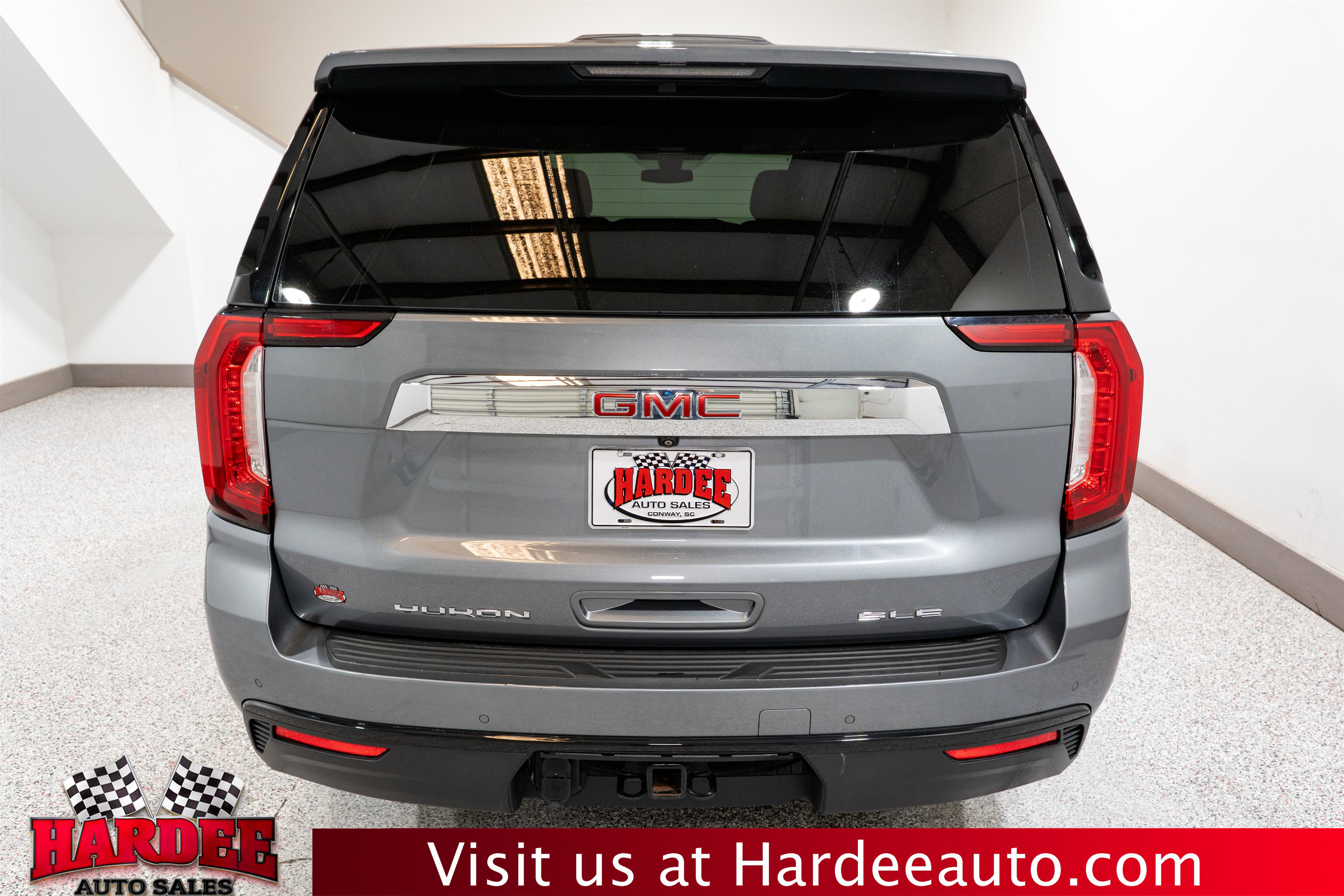 Used 2022 GMC Yukon SLE RWD image 4