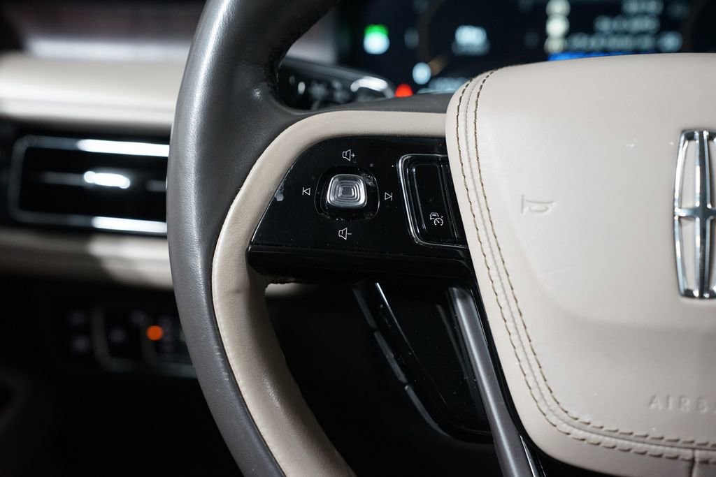 Used 2022 Lincoln Aviator Grand Touring w/ Equipment Group 301A image 15