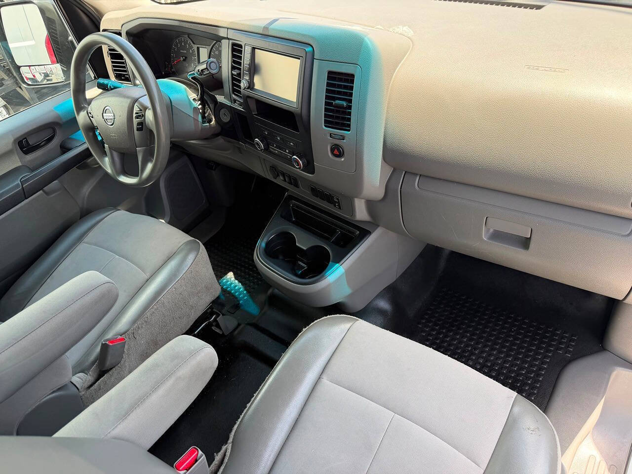Used 2019 Nissan NV 3500 S RWD image 23