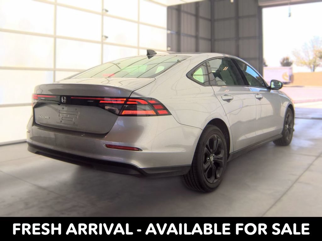 Used 2025 Honda Accord SE image 4