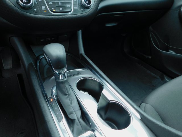 Used 2023 Chevrolet Malibu LT image 30