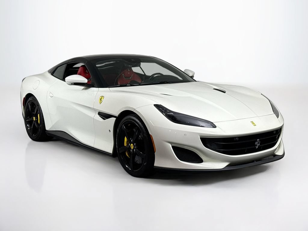 Used 2020 Ferrari Portofino RWD image 26