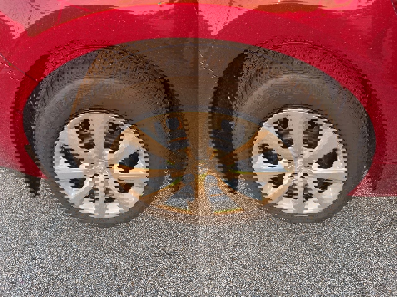 Used 2025 Toyota Corolla LE image 13