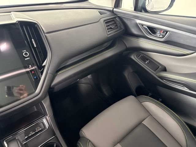 Used 2025 Subaru Ascent Onyx Edition AWD/4WD image 30