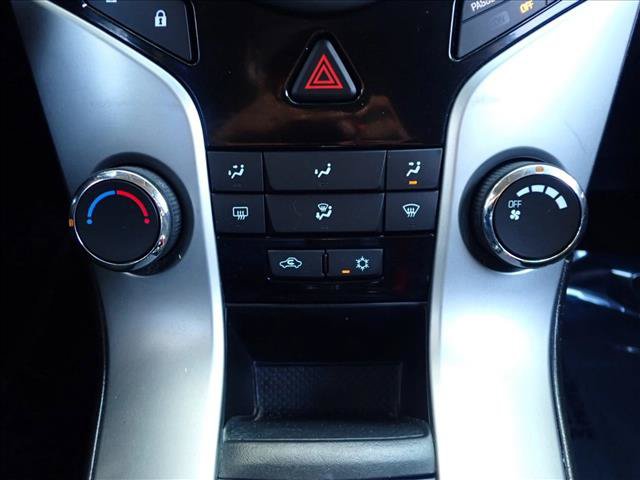 Used 2011 Chevrolet Cruze LT w/ RS Package FWD image 17