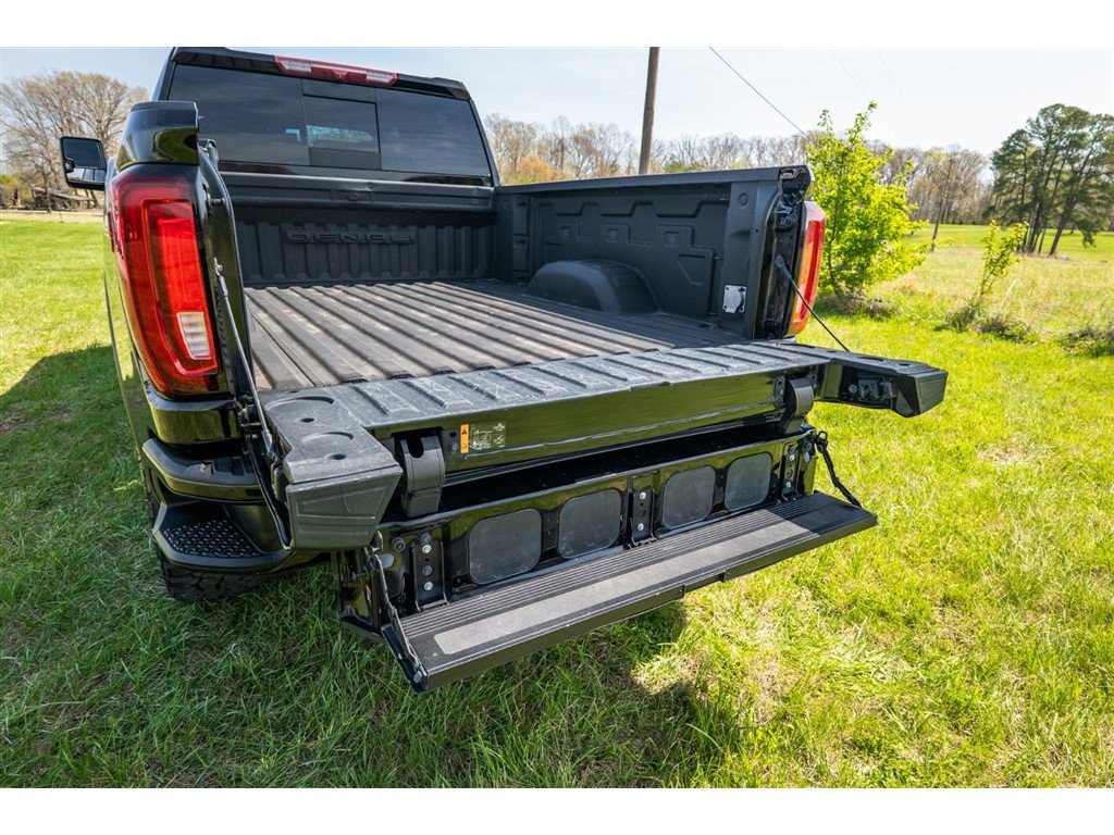 Used 2022 GMC Sierra 2500 Denali AWD/4WD image 30